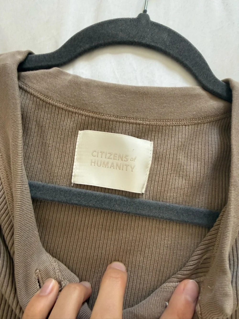 Citizens of Humanity Ribbed Henley Long Sleeve Top in Taupe - Picture 2 of 4